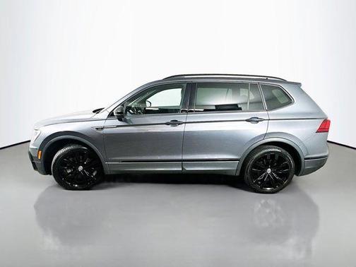 2021 Volkswagen Tiguan 2.0T SE R-Line Black