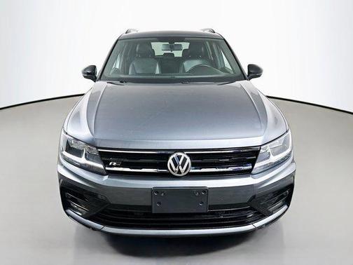 2021 Volkswagen Tiguan 2.0T SE R-Line Black