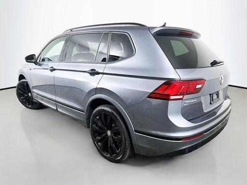 2021 Volkswagen Tiguan 2.0T SE R-Line Black