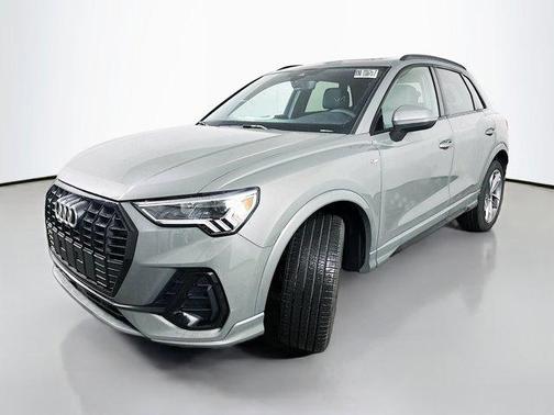 2025 Audi Q3 45 S line Premium