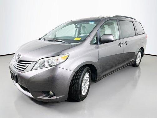 2014 Toyota Sienna L