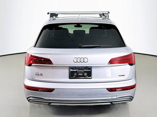 2023 Audi Q5 40 Premium Plus