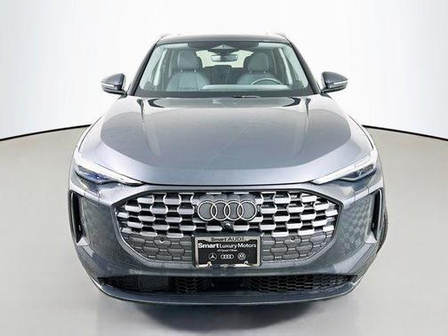 Tambora Gray Metallic 2025 Audi Q5 2.0T quattro Premium
