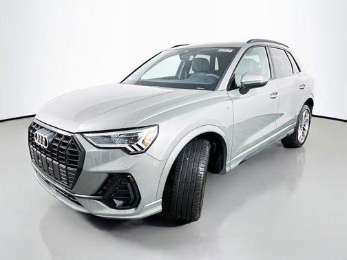 2025 Audi Q3 45 S line Premium