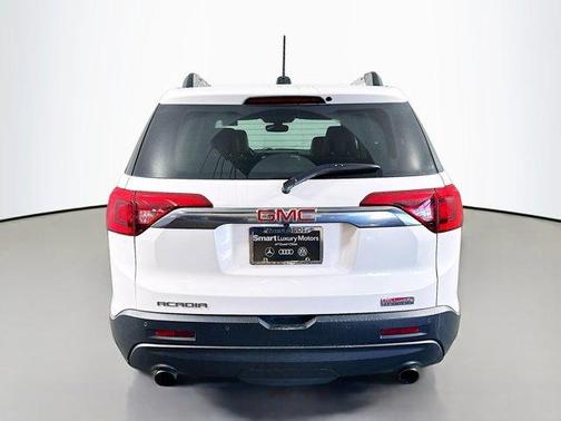 2017 GMC Acadia SLT