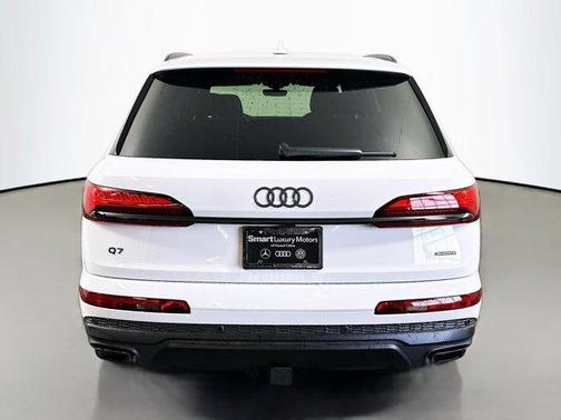 2026 Audi Q7 55 Premium