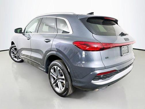 2025 Audi Q5 2.0T quattro Premium