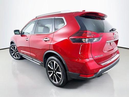 2020 Nissan Rogue SL