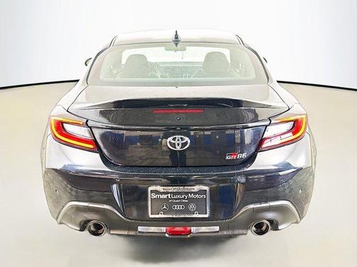 2023 Toyota GR86 Premium