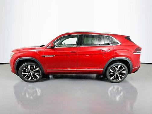 2025 Volkswagen Atlas Cross Sport 2.0T SEL Premium R-Line
