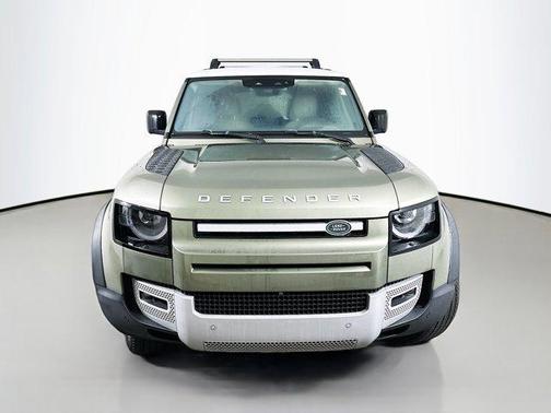 2020 Land Rover Defender 110 SE