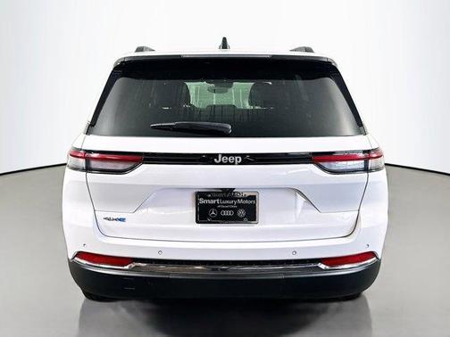 Bright White Clearcoat 2024 Jeep Grand Cherokee 4xe Base