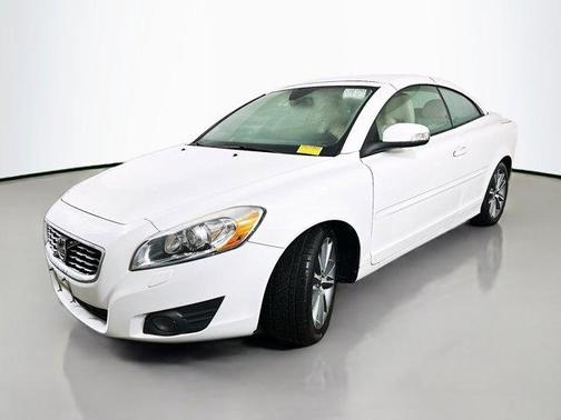 2012 Volvo C70 T5