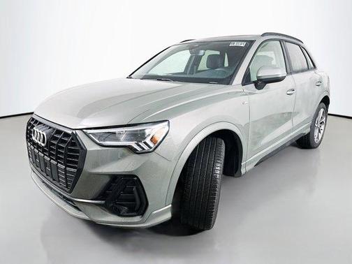 2025 Audi Q3 45 S line Premium
