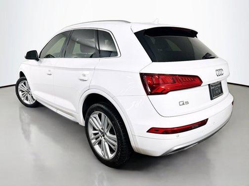 Ibis White 2018 Audi Q5 2.0T Premium Plus
