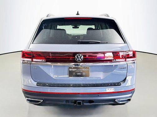 2025 Volkswagen Atlas 2.0T SE