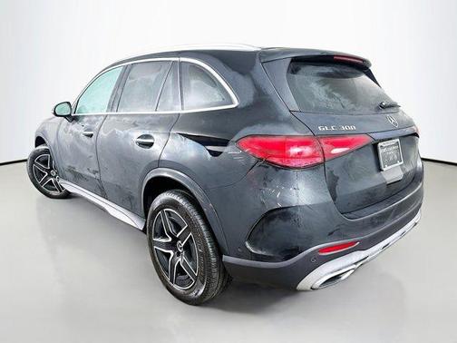 2025 Mercedes-Benz GLC 300 Base 4MATIC