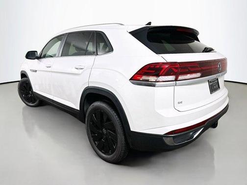 2026 Volkswagen Atlas Cross Sport 2.0T SE