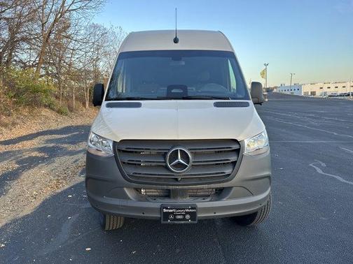 2025 Mercedes-Benz Sprinter 2500 High Roof