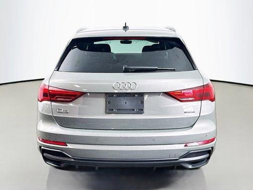 2025 Audi Q3 45 S line Premium