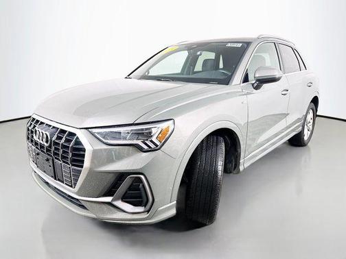 2025 Audi Q3 45 S line Premium