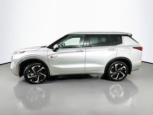 2023 Mitsubishi Outlander PHEV 40th Anniversary