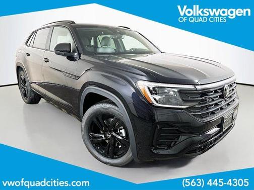 2026 Volkswagen Atlas Cross Sport 2.0T SEL R-Line Black