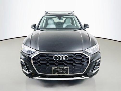 2022 Audi Q5 45 S line quattro Premium