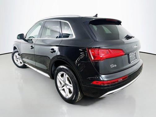 2018 Audi Q5 2.0T Tech Premium