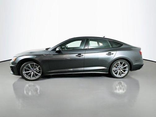 2025 Audi A5 Sportback S line Premium