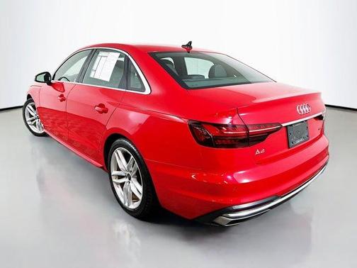 2024 Audi A4 45 S line quattro Premium