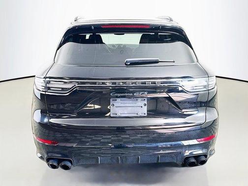 2023 Porsche Cayenne GTS