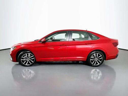 Kings Red Metallic 2026 Volkswagen Jetta 1.5T SE