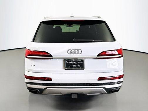 2025 Audi Q7 55 Premium Plus