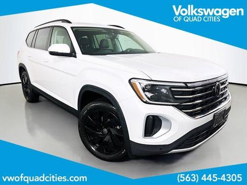 Opal White Pearl 2026 Volkswagen Atlas 2.0T SE W/TECHNOLOGY