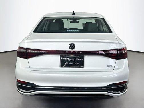 Opal White Pearl 2027 Volkswagen Jetta 1.8T SEL