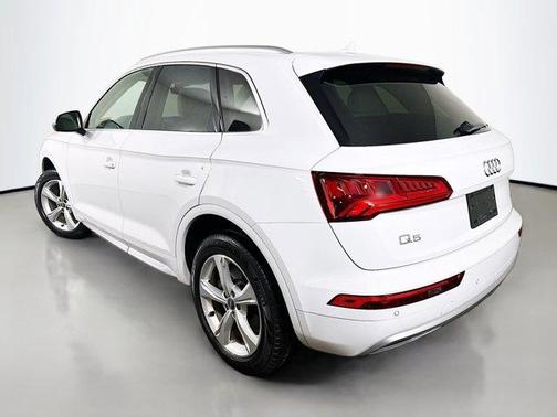 2020 Audi Q5 45 Premium