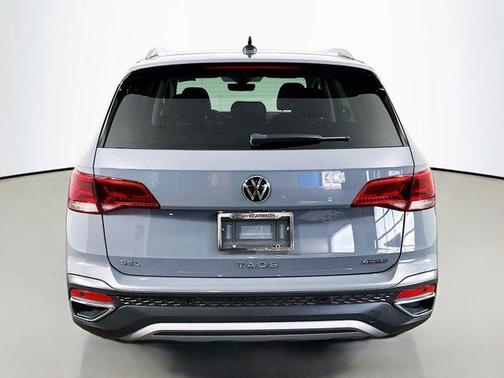 2022 Volkswagen Taos 1.5T SEL