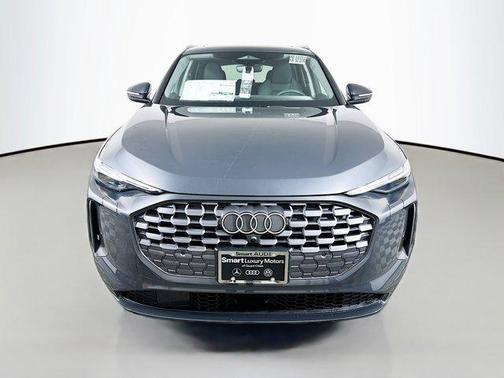 2025 Audi Q5 2.0T quattro Premium