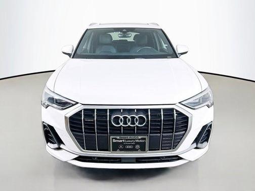 2025 Audi Q3 45 S line Premium