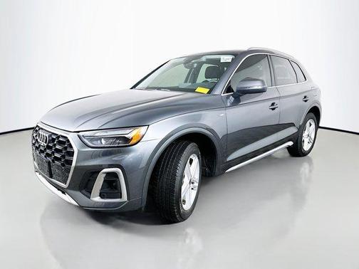 2022 Audi Q5 e 55 S line quattro Premium