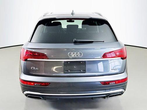 2022 Audi Q5 e 55 S line quattro Premium