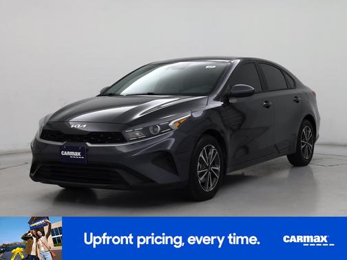 Gray 2023 Kia Forte LXS