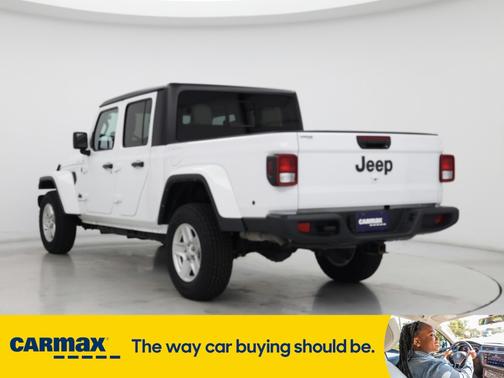 2022 Jeep Gladiator Sport