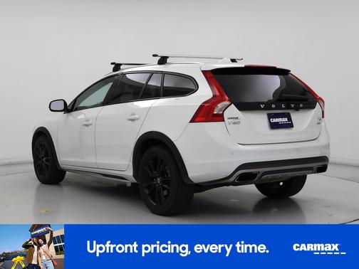 2015 Volvo V60 Cross Country T5