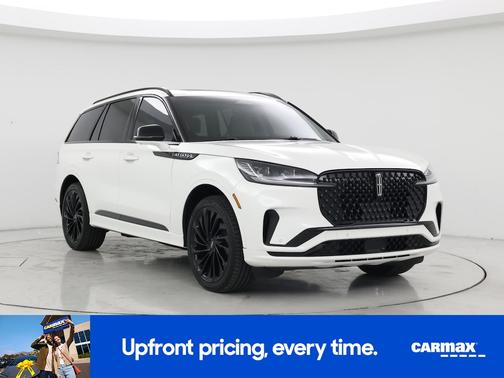 White 2025 Lincoln Aviator Reserve