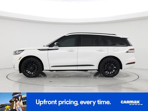 White 2025 Lincoln Aviator Reserve