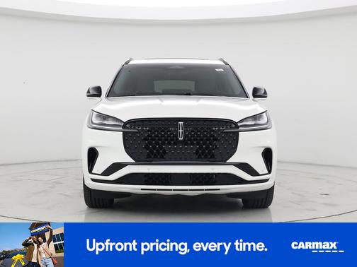 White 2025 Lincoln Aviator Reserve