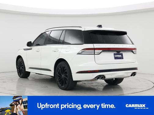 White 2025 Lincoln Aviator Reserve