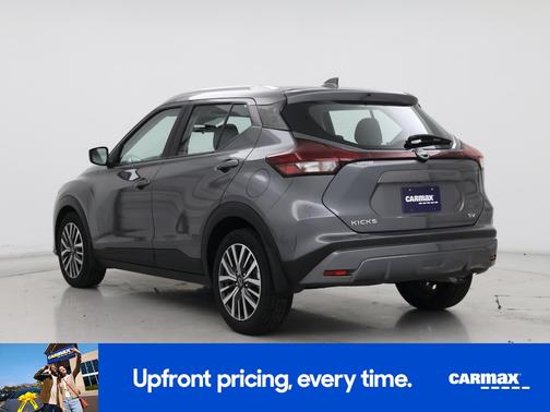 2022 Nissan Kicks SV